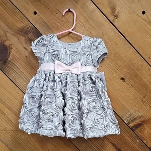 Special Occasion By Marmellata Elegant Silver Floral Baby Dress. NWT 6-9months.